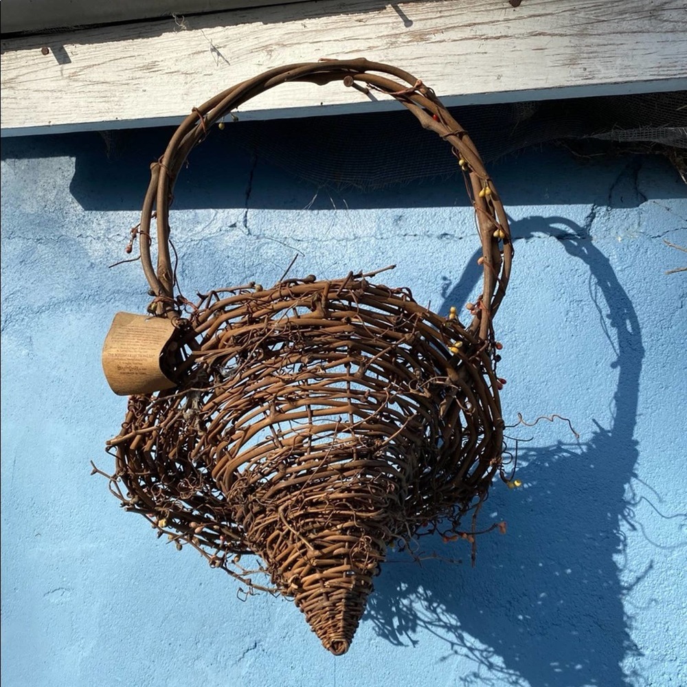 The Boyds Collection Vintage Funnel Shaped Hanging Grape Vine Basket - Picture 7 of 15